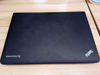 ThinkPad E440 (7万円ほど)。故障済み。